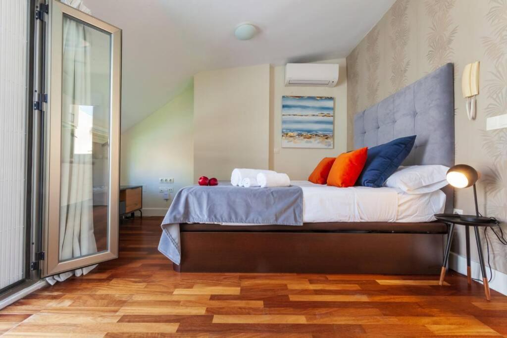 Precioso Atico Con Terraza Centro Historico Malaga Apartment Luaran gambar
