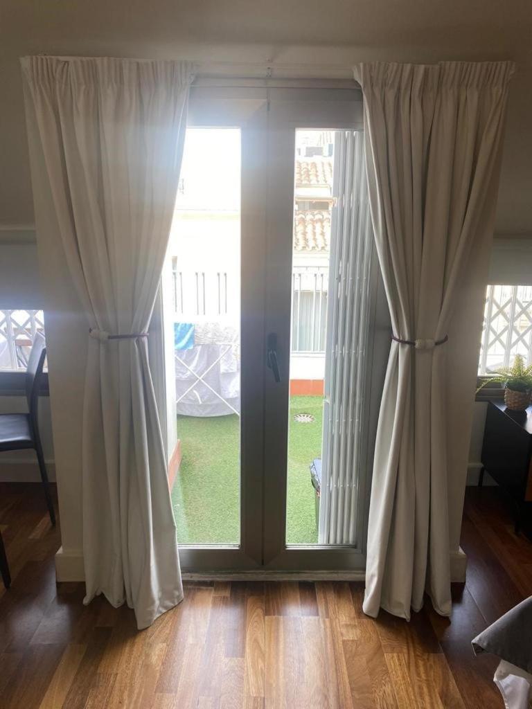 Precioso Atico Con Terraza Centro Historico Malaga Apartment Luaran gambar